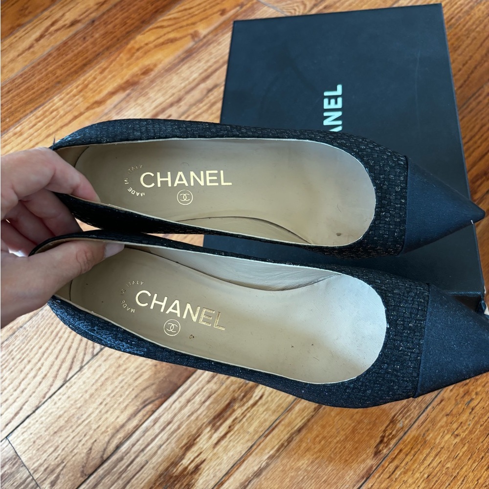 Chanel kitten heel shimmer tweed 7 1/2